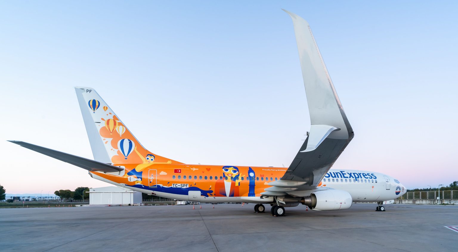 SunExpress, pilot