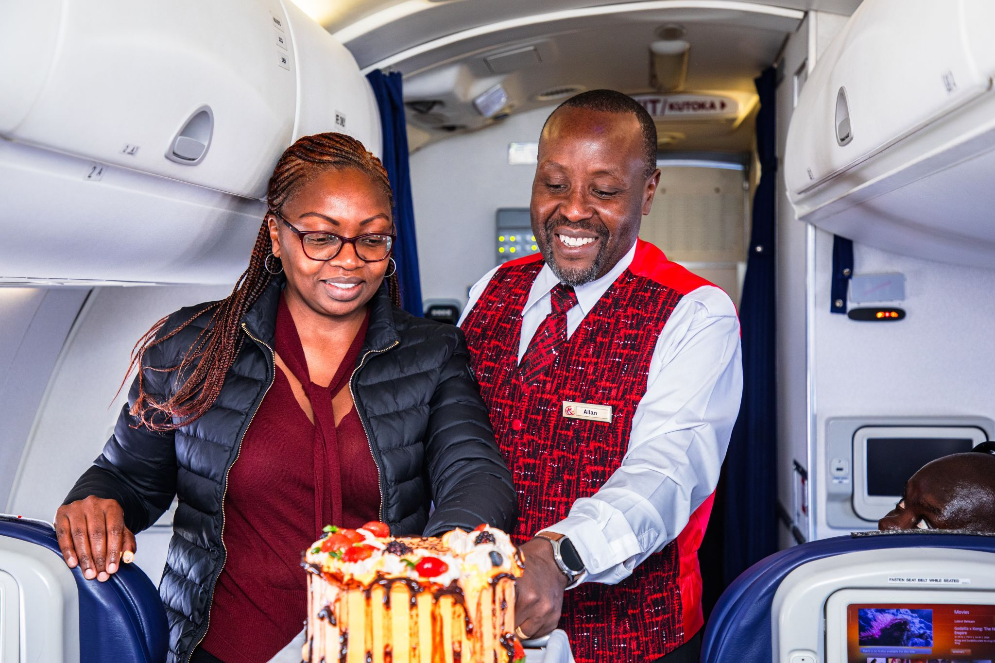 Kenya Airways, Müşteri Hizmetleri Haftası'nı Yolcularını  Şaşırtarak Kutladı